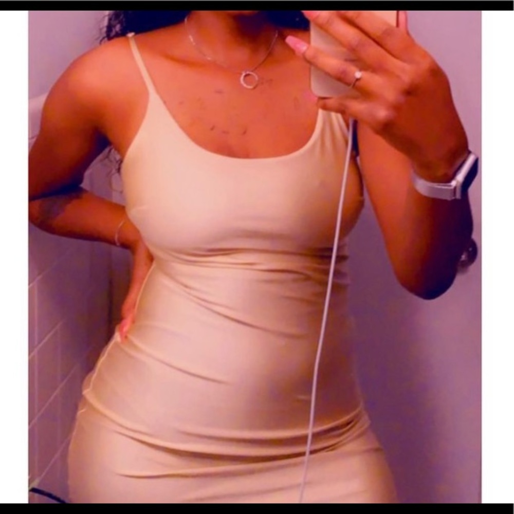 Medium bodycon dress